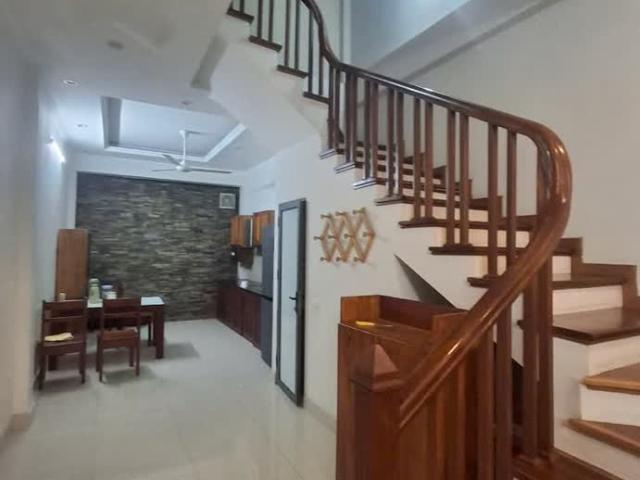 Bán Nhà Nguyễn Văn Cừ Long Biên Oto Tránh 64m Nhỉnh13 Tỷ Tl