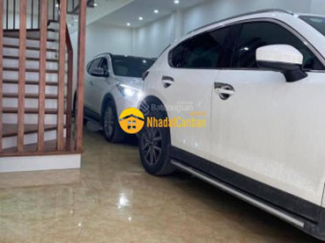 Bán nhà nguyễn văn cừ, ô tô tránh gara 2 chiếc lô góc. 5 tầng mới đẹp, dt 45m, gần trường, chợ
