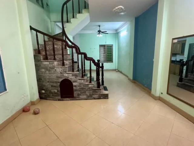 Bán nhà Nguyễn Đức Cảnh – Ở Luôn – Gần Hồ Đền Lừ – Ngõ Thông Thoáng 47m2 giá 8.9 tỷ