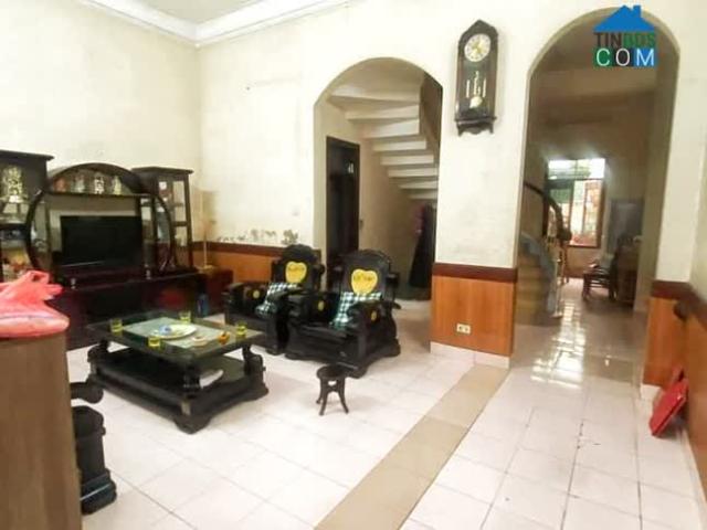 Bán nhà Nguyễn Khánh Toàn, Cầu Giấy, 94m2 x 5T x MT5,5m oto giá đầu tư siêu tốt