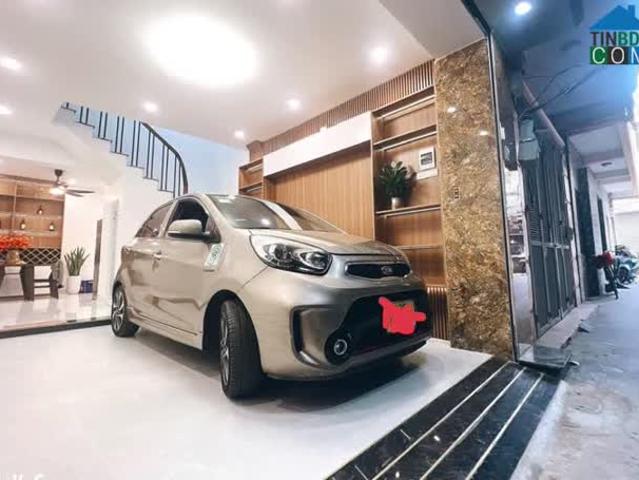 Bán nhà Nguyễn Phúc Lai, Đống Đa 45m2x4T Mt: 4m Gara Ô tô, full nội thất chỉ 15 tỷ