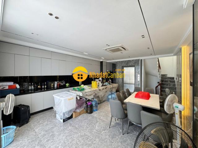 Bán nhà nguyễn sơn, long biên 7 tầng, 50m, mt4.8m oto vào nhà nhỉnh 17 tỷ