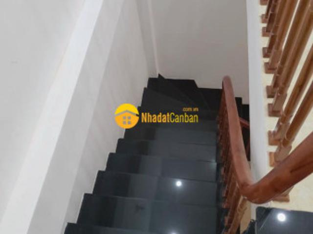 Bán nhà ôtô đỗ cửa mỹ đình, nam từ liêm, sát mặt phố, gía chỉ nhỉnh 5tỷ