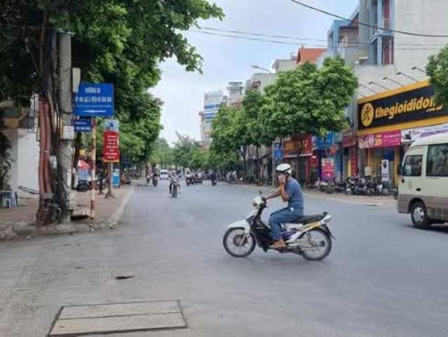 Bán nhà ô tô vào phố Ngô Xuân Quảng 120m2 MT 5 mét khu vực vip nhất Gia Lâm 0944523