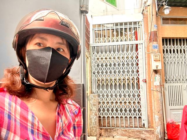Bán nhà đ.đoàn văn bơ 5 tầng tương lai ra mt xe tải lưu thông tôn đản vĩnh khánh nguyễn tất thành