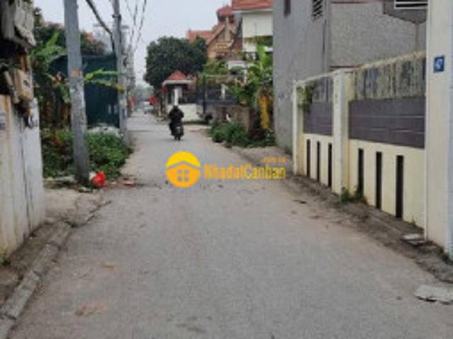 Bán nhà đông dư 115m 3tầng lô góc oto tránh ngõ thông giá 12,2tỷ