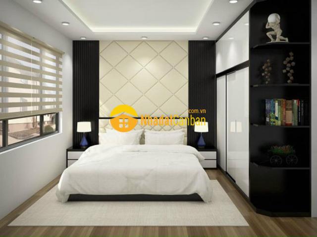 Bán nhà ái mộ long biên 42mx5t giá 5 tỷ ngõ thông ô tô