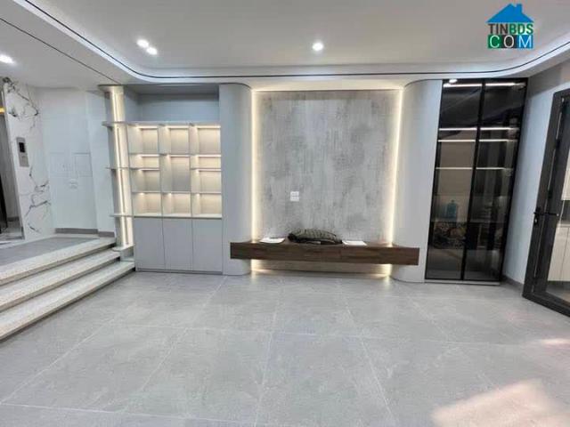 Bán Nhà Đàm Quang Trung – Nhà Mới 6 Tầng – Thang Máy – Cách Phố 20M – Gần Aeon Mall Long Biên