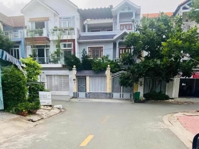 Bán Nhà An Phú – Quận 2 – Có Hầm – Giá Tốt Thu Net