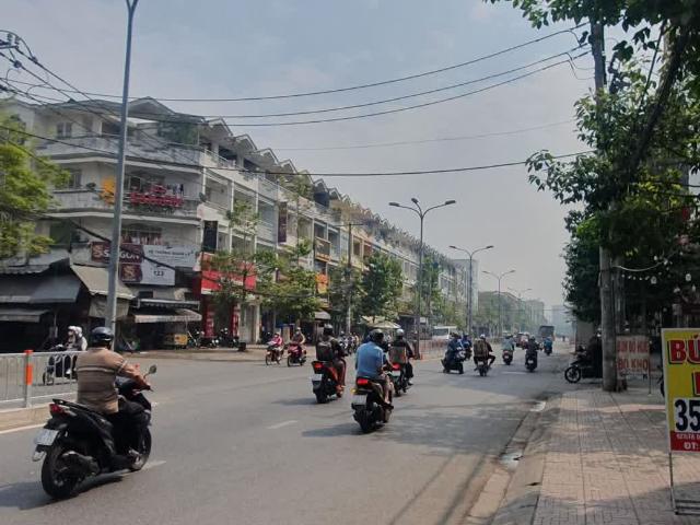 Bán nhà Bùi Minh Trực mới ở ngay ngang gần 5m Tặng nội thất chỉ 9 tỷ nhỉnh