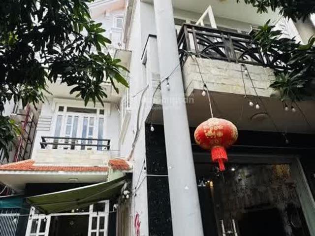 Bán nhà Bùi Minh Trực ngang 8m gần chợ 4 tầng hoàn công mới ở ngay hoặc CHDV 0931172