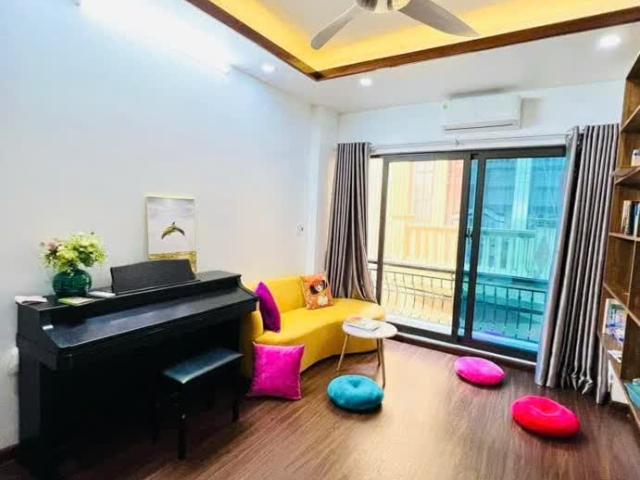 Bán Nhà Bạch Mai Lê Thanh Nghị Dt 55M2X4 Tầng Ngõ Thông Sáng Thoá