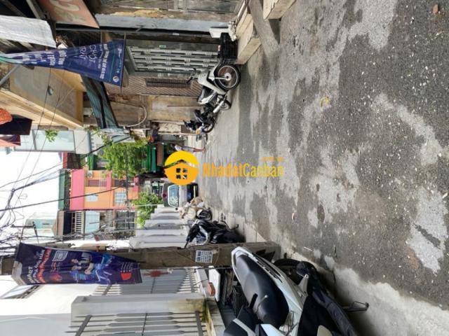 Bán nhà bạch mai vị trí siêu đẹp 38m sổ đỏ chính chủ giá 5.15 tỷ