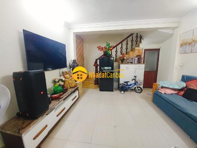 Bán nhà bạch mai, 22m giá 3.6 tỷ, sổ đỏ chính chủ