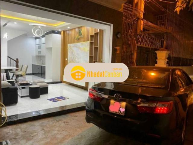 Bán nhà bồ đề ô tô full nội thất