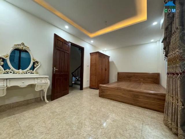 Bán nhà Bà Triệu Hà Đông 38m2x5T Full nội thất gỗ thửa. Giá sốc 6,5 tỷ