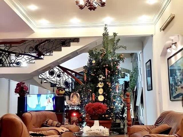 Bán nhà biệt thự đường Thủ Khoa Huân, Sơn Trà, 173m2, 3 tầng, giá chỉ 11tỷ