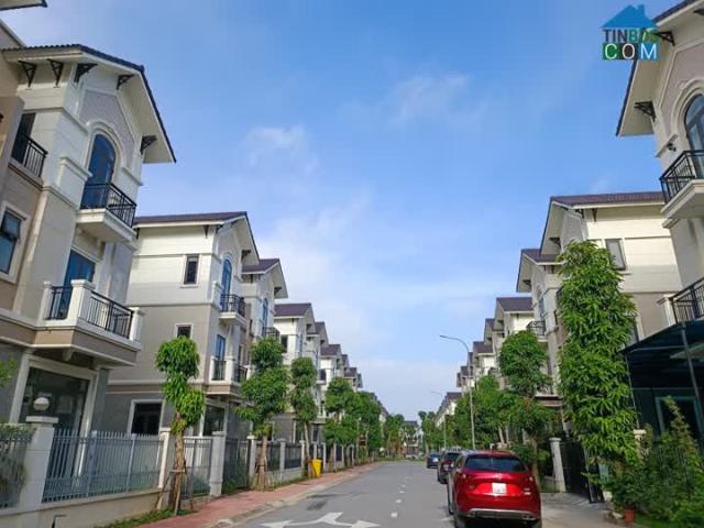 Bán nhà biệt thự vườn giá đáy Centa Vsip lh 0988447