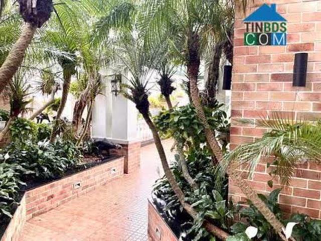 Bán nhà! Biệt Thự Viêw Hồ Võ Thị Sáu Hai Bà Trưng, Ô Tô Tránh, Vỉa Hè: 252m x 8T, Mt: 5m