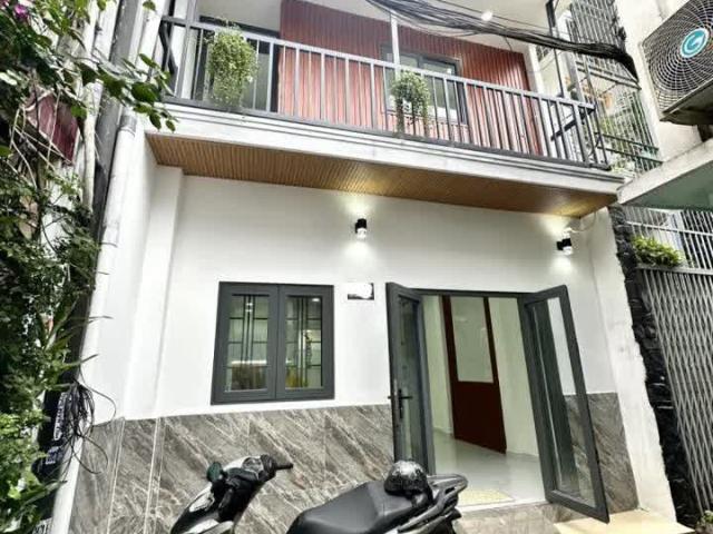 Bán Nhà Bình Thạnh Đường Nguyễn Văn Đậu, 30m, 2 Tầng, Btct, 2 Pn, Hẻm Ba Gác, Giá Nhỉnh 4 Tỷ
