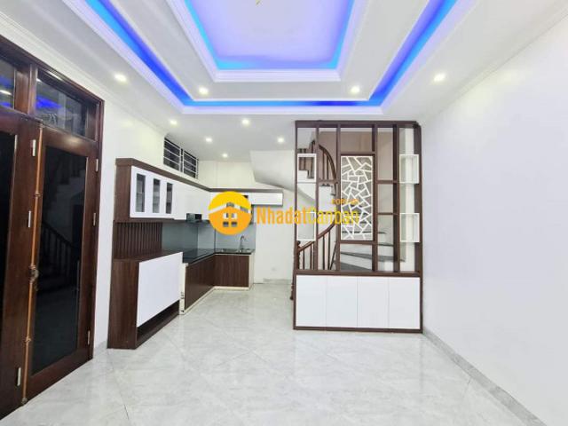 Bán nhà cực đẹp, rẻ nhất khu vực tân mai hoàng mai 3336t2 x5t, nhà xây mới, gần ô tô 3.9 tỷ