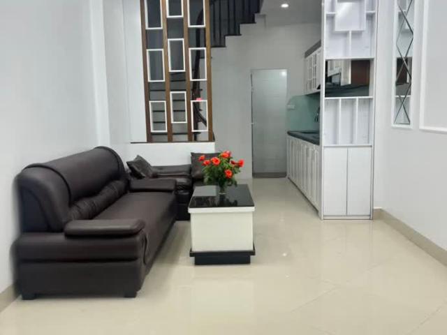 Bán Nhà Đức Giang Long Biên, Oto Đỡ Full Nội Thất 42m Nhỉnh6 Tỷ Tl