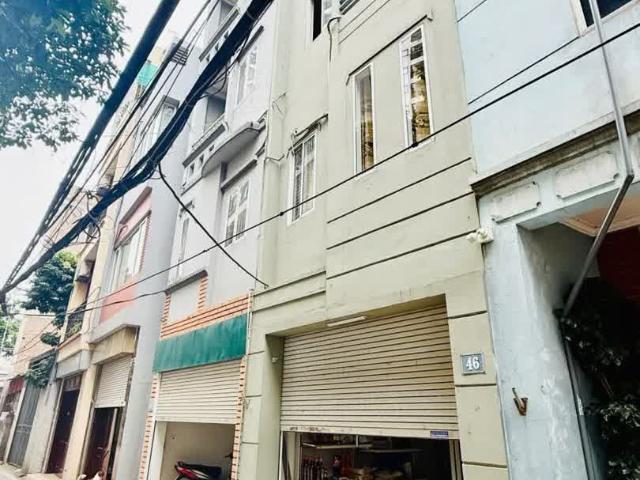 Bán nhà Đức Giang Long Biên, 42m², 5 tầng, ô tô vào nhà, giá 10. Xx tỷ