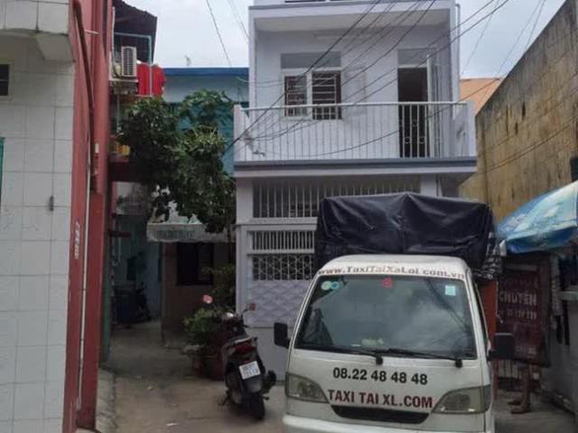Bán Nhà Căn Góc 2 Hẻm Sân Rộng Xe Hơi Đỗ Cửa Nguyên Hồng, P1, Chỉ 6, X Tỷ