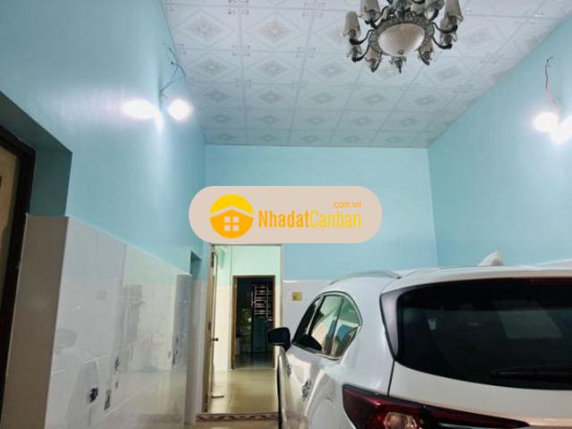 Bán nhà chợ đồi an bình dt 214m2 thổ cư hoàn công