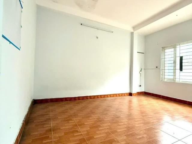 Bán nhà CHDV 34m x 5 tầng giá 6ty2 ngõ 144 Quan Nhân, Thanh Xuân