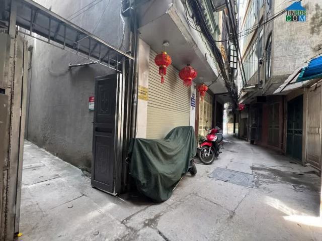 Bán nhà chính chủ phố Hồng Mai dân xây khung cột 30m ra phố 33m2 giá 6.9 tỷ