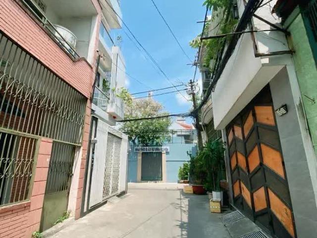 Bán Nhà Dương Bá Trạc, Hẻm Ôtô Kia Morning, 2 Tầng 4.25*16m, Nở Hậu Nhỉnh 7 Tỷ Quận 8. Lh