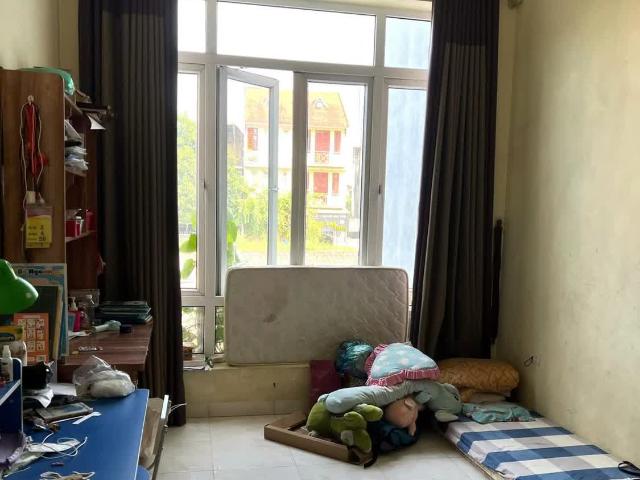 Bán Nhà Dương Quảng Hàm Cầu Giấy Cạnh ĐH Thủ Đô 48m 5 Tầng 11.9 Tỷ
