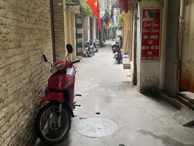BÁN NHÀ gần Đài truyền hình VTV, DT 34m2, MT 4m, giá cực tốt chỉ 6.2 tỷ
