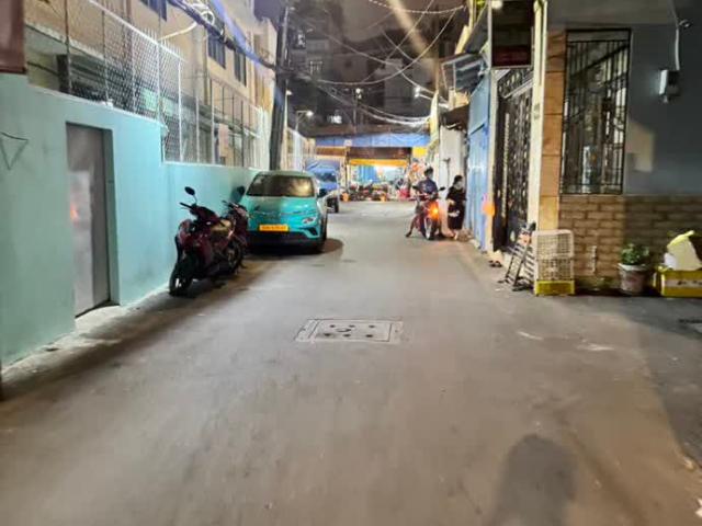 Bán Nhà Gần Bàu Cát, Quận Tân Bình – 69m² – HXH – Nhỉnh 6 Tỷ