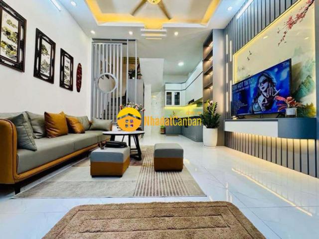 Bán nhà gần nguyễn viết xuân, thanh xuân, 44m2, 6 tầng, thang máy, hơn 8 tỷ