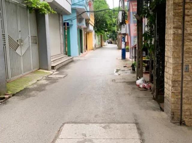 Bán Nhà Gần Phố Đặng Văn Ngữ: 38m2, 4 Phòng, Lô Góc, Ô Tô Đỗ Gần Nhà, Hơn 6 Tỷ
