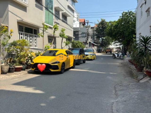 Bán nhà gấp, sổ hồng sẵng, công chứng ngay