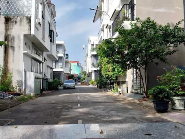 Bán nhà gác lửng shr1