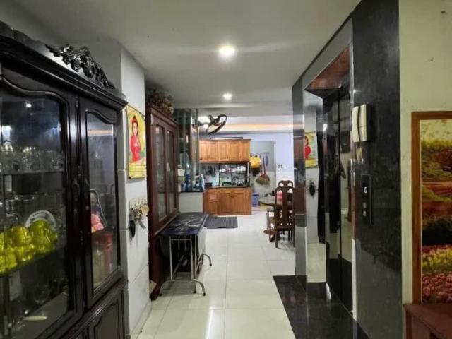Bán nhà giảm chào 1 tỷ 7 khu Nam Long _ Thạnh Lộc – Quận 12 – 5m * 17m – 5 tầng có thang máy