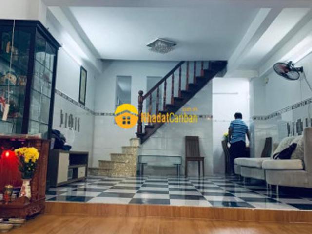 Bán nhà giá rẽ, chỉ 4,4 tỷ55m2đ. Trần xuân soạn, quận 7