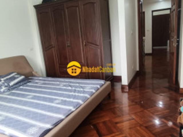 Bán nhà giáp bát hoàng mai, diện tích rộng, nở hậu, đường ôtô thông, gần phố, kinh doanh