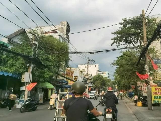 Bán nhà Gò Vấp, hẻm xe hơi Nguyễn Văn Khối, 106M² 6 x 17, 3 tầng, 4 Pn, hơn 7 tỷ TL