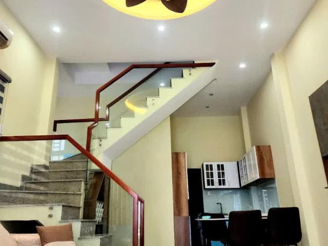 Bán nhà góc 5.2x12m nở hậu hẻm 184 Âu Dương Lân P3 Q8. Giá: 5.68 tỷ
