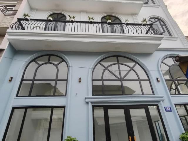 Bán nhà Góc 2 Mặt Tiền Đường Vạn Hạnh 2, Trung Chánh, Hóc Môn