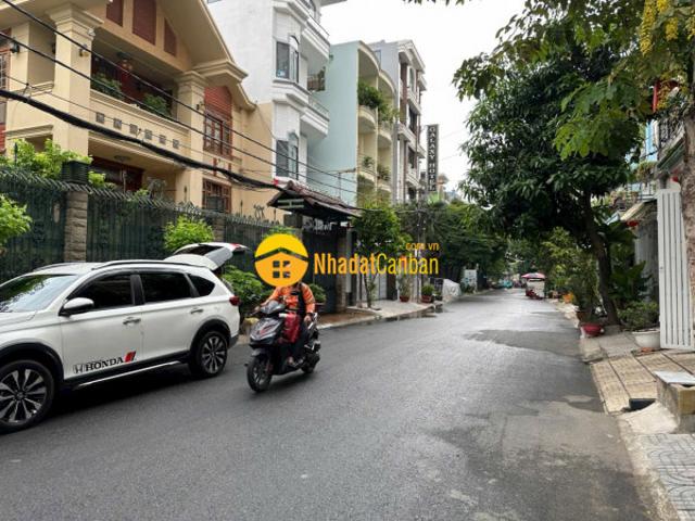 Bán nhà hxh 409 nguyễn oanh phường 17, dt 6x21m cn123m2, cấp 4. Giá 13,5 tỷ tl