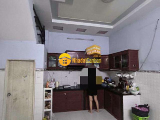 Bán nhà hxh 77m2,4tang sát mt nguyễn thị đặng, liền kề toà án q12, 5 tỷ nhỉnh 0932030