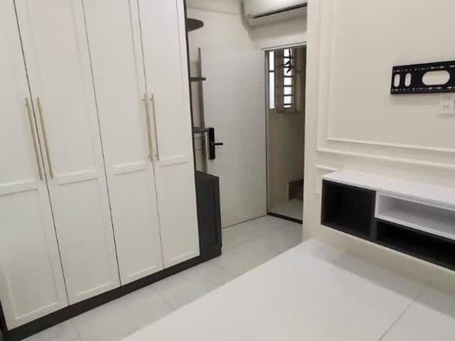 Bán nhà HXH 20m2, 5 tầng, 2PN, đường Hoàng Văn Thụ, p8