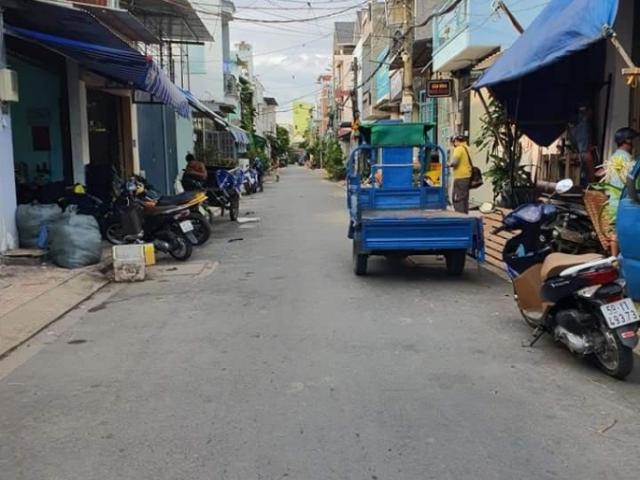 Bán nhà HXH Tây Thạnh 82m2 2T nhà mới ở ngay, tặng nội thất, chủ lâu đời