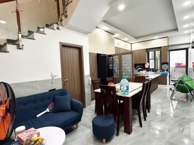 Bán Nhà HXH Thoại Ngọc Hầu, Tân Phú, 73m2, 5 Tầng Mới, Nội Thất Cao Cấp, Nhỉnh 14 Tỷ TL